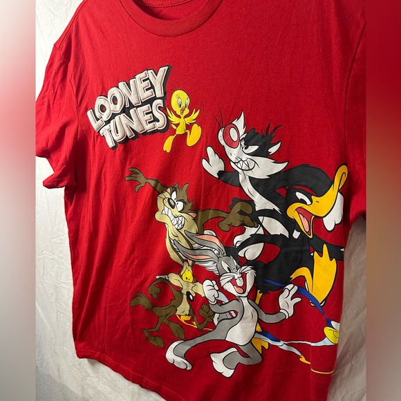 Looney Tunes Graphic Tee XL Bugs Bunny Taz Sylvester Tweety Double Sided Red - Picture 2 of 5